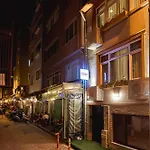 Tare Besiktas * Istanbul