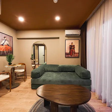 Tare Besiktas * איסטמבול