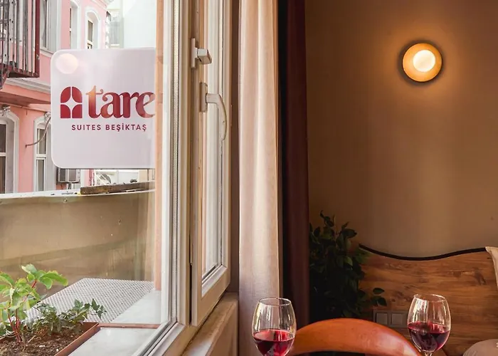 Tare Besiktas מלון *