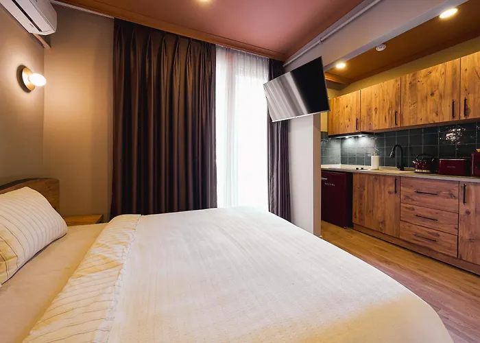 Tare Besiktas מלון