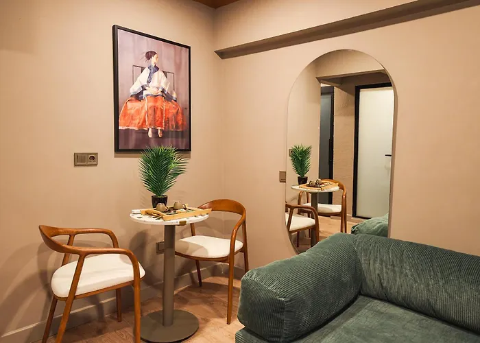 Tare Besiktas מלון *