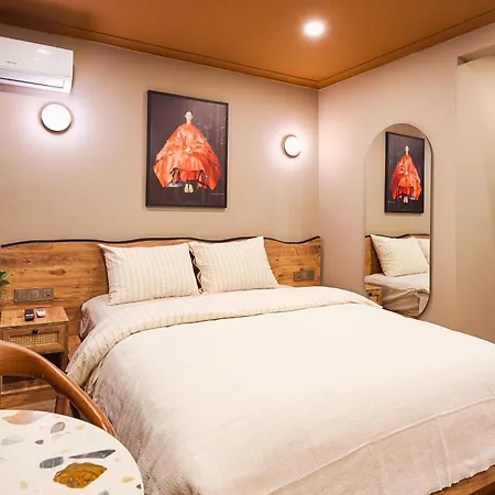 Tare Besiktas * Istambul